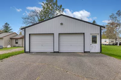 271 4th Street, Holdingford, MN 56340 - Photo 9
