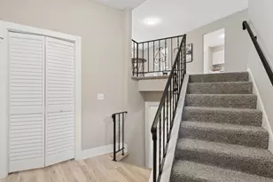 2848 Ardan Ave, Mounds View, MN 55112 - Photo 3