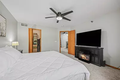 17900 Cobblestone Way, Eden Prairie, MN 55347 - Photo 17
