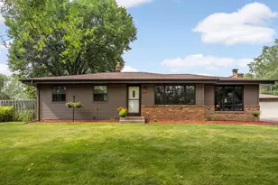 2317 Emerald Dr, White Bear Lake, MN 55110 - Photo 35