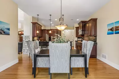 9251 Wedgewood Point, Woodbury, MN 55125 - Photo 7