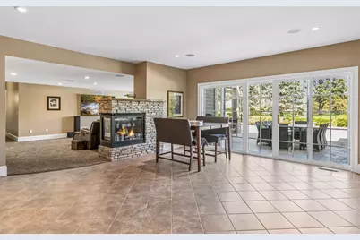 9251 Wedgewood Point, Woodbury, MN 55125 - Photo 49