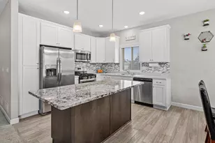 6023 Iris Ln, Rockford, MN 55373 - Photo 5