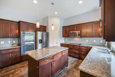 904 Saddle Club Court, Lino Lakes, MN 55014 - Photo 7