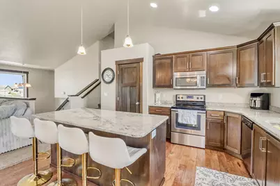 4902 35th Avenue S, Fargo, ND 58104 - Photo 9