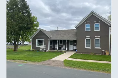 728 Bluff Avenue E, Shakopee, MN 55379 - Photo 1