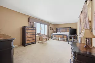 171 N Woodcrest Dr N, Fargo, ND 58102 - Photo 19