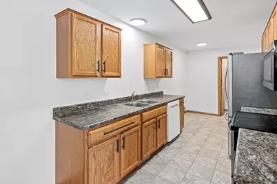 9918 Hamlet Court S, Cottage Grove, MN 55016 - Photo 7