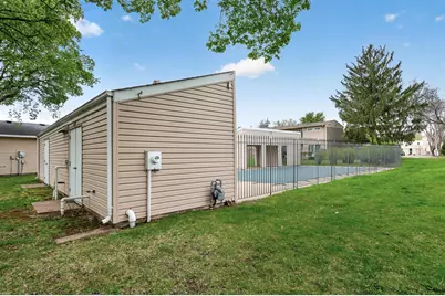 6329 Vera Cruz Lane N, Brooklyn Park, MN 55429 - Photo 29