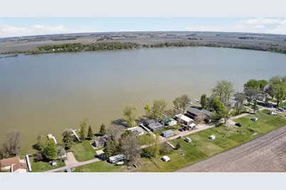 156 Dewey Street, Welcome, MN 56181 - Photo 5
