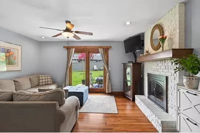 8380 Isle Avenue S, Cottage Grove, MN 55016 - Photo 7