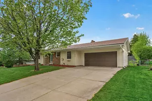 8380 Isle Ave S, Cottage Grove, MN 55016 - Photo 3