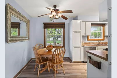 8380 Isle Avenue S, Cottage Grove, MN 55016 - Photo 9