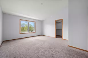 5094 Yuma Ln N, Plymouth, MN 55446 - Photo 33