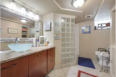 1718 Vincent Avenue N, Minneapolis, MN 55411 - Photo 21