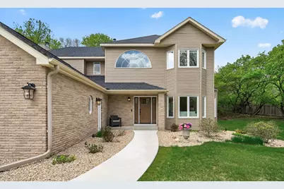18339 Ridgewood Road, Minnetonka, MN 55345 - Photo 3