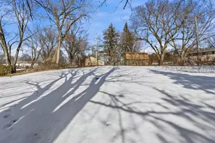 13832 Shirley Dr, Burnsville, MN 55337 - Photo 29