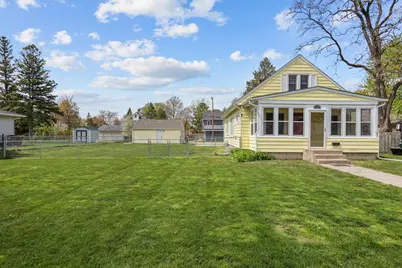 1039 Laurel Avenue, Saint Paul Park, MN 55071 - Photo 3