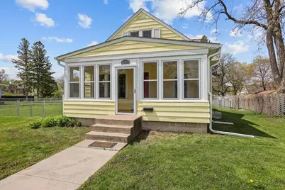 1039 Laurel Avenue, Saint Paul Park, MN 55071 - Photo 1
