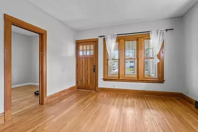 1039 Laurel Avenue, Saint Paul Park, MN 55071 - Photo 5