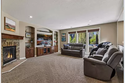 5990 Black Oaks Lane N, Plymouth, MN 55446 - Photo 57