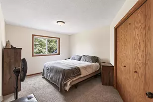 6237 Kalenda Ln NE, Albertville, MN 55301 - Photo 11