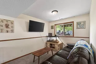 6237 Kalenda Ln NE, Albertville, MN 55301 - Photo 17