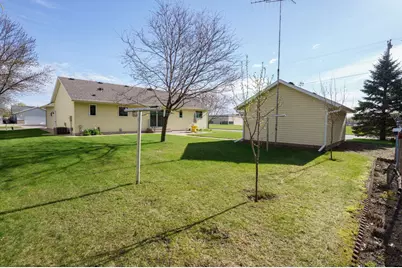 1006 8th Street S, Waite Park, MN 56387 - Photo 33