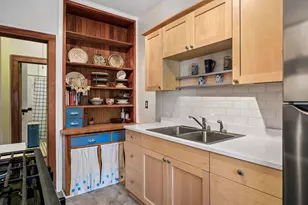 992 Dayton Ave, Saint Paul, MN 55104 - Photo 15