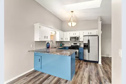 7645 Afton Court, Woodbury, MN 55125 - Photo 5