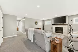 5443 Ridgeview Dr NW, Rochester, MN 55901 - Photo 23