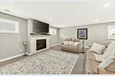 5443 Ridgeview Drive NW, Rochester, MN 55901 - Photo 21