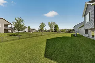 5443 Ridgeview Dr NW, Rochester, MN 55901 - Photo 33