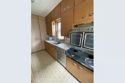 512 9th Avenue SW, Austin, MN 55912 - Photo 17