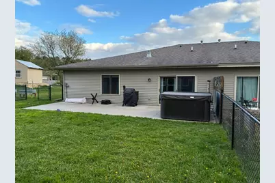 221 Helen Street, Roberts, WI 54023 - Photo 5