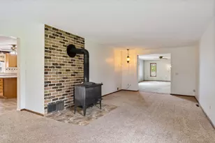 21443 160th St, New Richland, MN 56072 - Photo 23