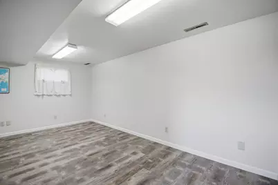 914 13th Avenue SE, Austin, MN 55912 - Photo 33