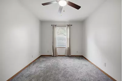914 13th Avenue SE, Austin, MN 55912 - Photo 23