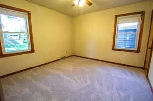 401 13th Ave NE, Austin, MN 55912 - Photo 11
