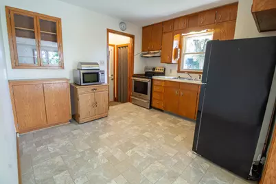 401 13th Avenue NE, Austin, MN 55912 - Photo 7