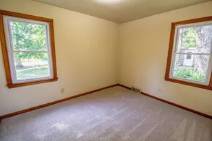 401 13th Ave NE, Austin, MN 55912 - Photo 13
