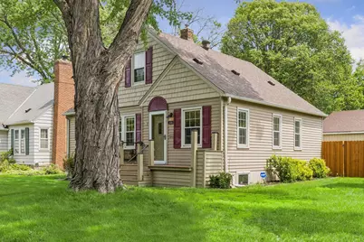 4136 Abbott Avenue N, Robbinsdale, MN 55422 - Photo 3