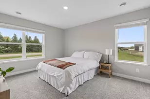 17033 Dysart Pl, Lakeville, MN 55044 - Photo 25