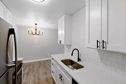 2011 E 122nd Street #D11, Burnsville, MN 55337 - Photo 5