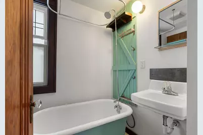 194 Logan Avenue N, Minneapolis, MN 55405 - Photo 11