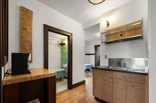194 Logan Ave N, Minneapolis, MN 55405 - Photo 9
