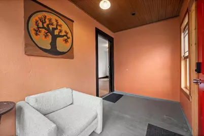 194 Logan Avenue N, Minneapolis, MN 55405 - Photo 17