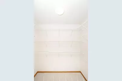 2451 Madison Square Drive S, Fargo, ND 58104 - Photo 23