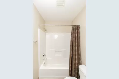 2451 Madison Square Drive S, Fargo, ND 58104 - Photo 31