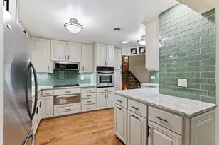 645 Warner Ave S, Mahtomedi, MN 55115 - Photo 15